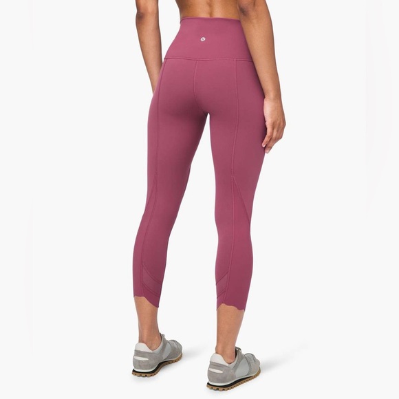 Lululemon Wunder Under Crop High-Rise Roll Down Scallop Full On Luxtreme Plumful - Picture 11 of 13